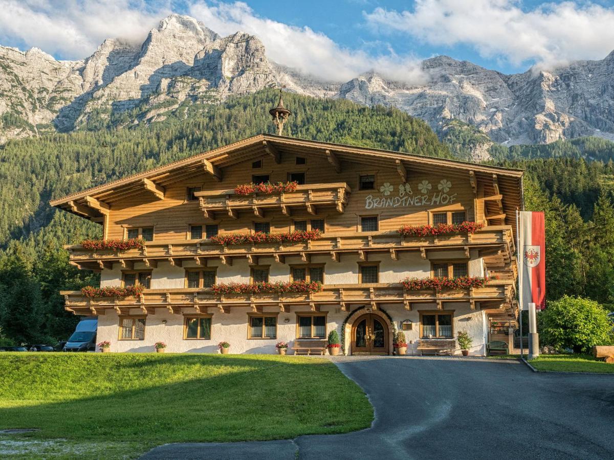 Aparthotel Brandtnerhof Betriebe Waidring Exterior foto