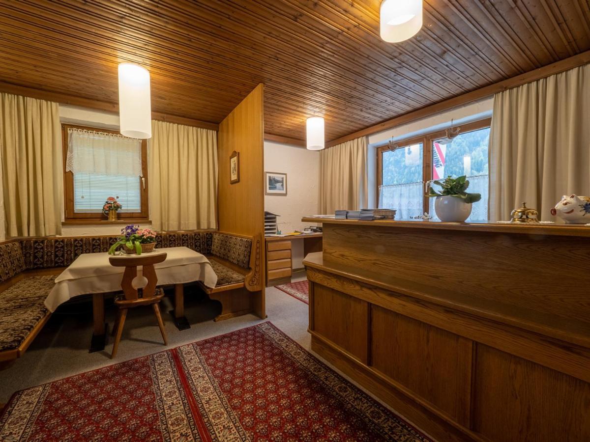 Aparthotel Brandtnerhof Betriebe Waidring Exterior foto